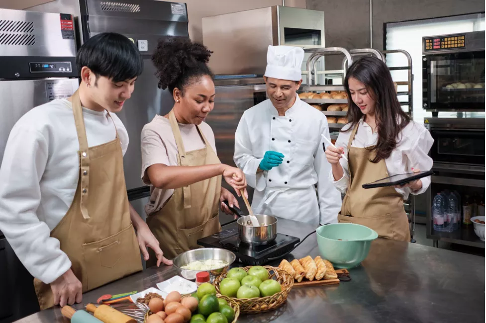 Cursos de cocina en Madrid, una actividad imperdible