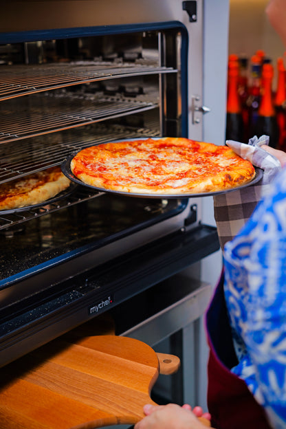 Spritzza | Curso de pizza napolitana y Aperol Spritz